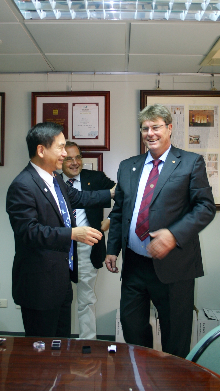 Alfred Hans Resch - Chung Shan Medical University Taichung City Taiwan certification